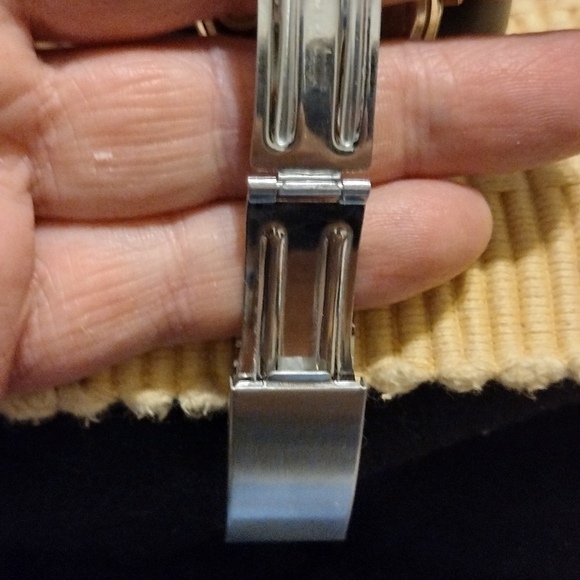 NWT Men's Geneva Watch - Picture 8 of 11